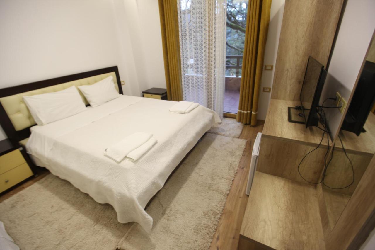 Hotel Sofo Dukat Екстер'єр фото