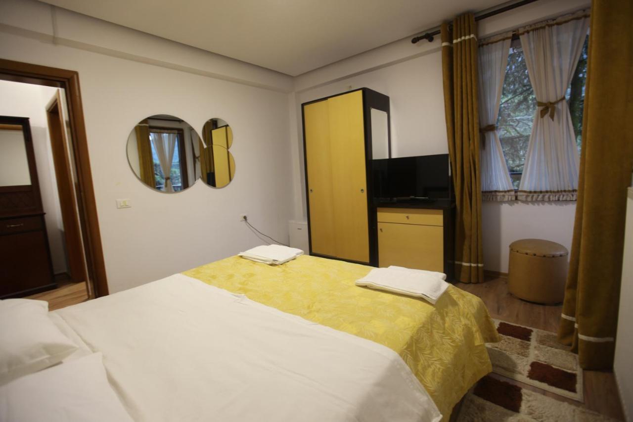 Hotel Sofo Dukat Екстер'єр фото