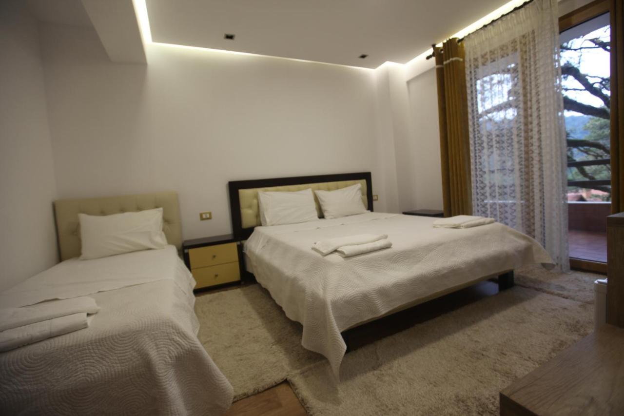 Hotel Sofo Dukat Екстер'єр фото
