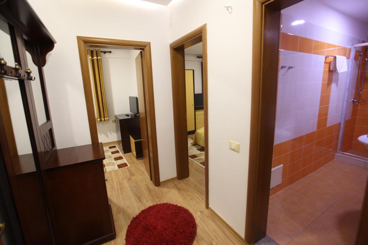 Hotel Sofo Dukat Екстер'єр фото