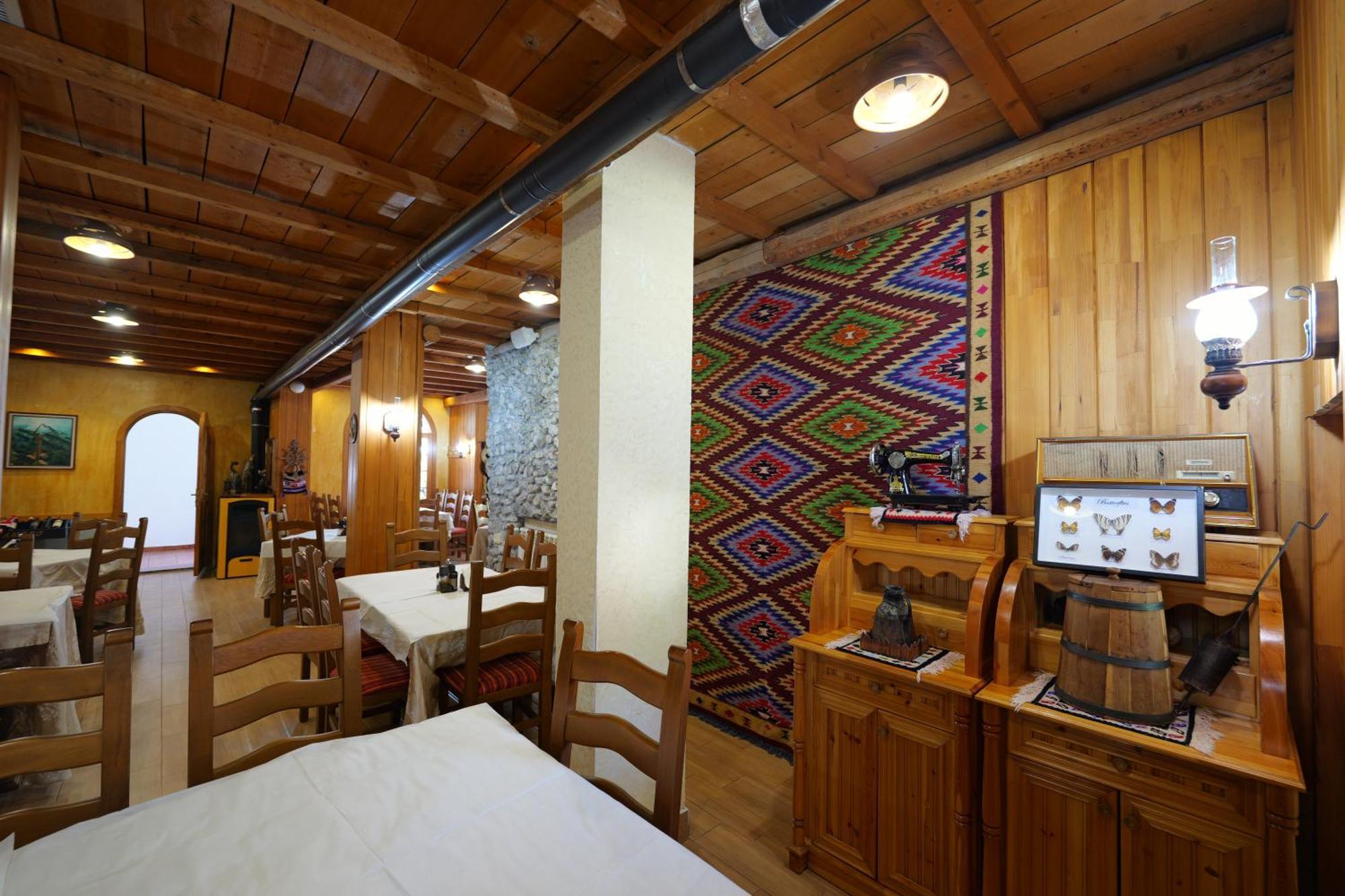 Hotel Sofo Dukat Екстер'єр фото