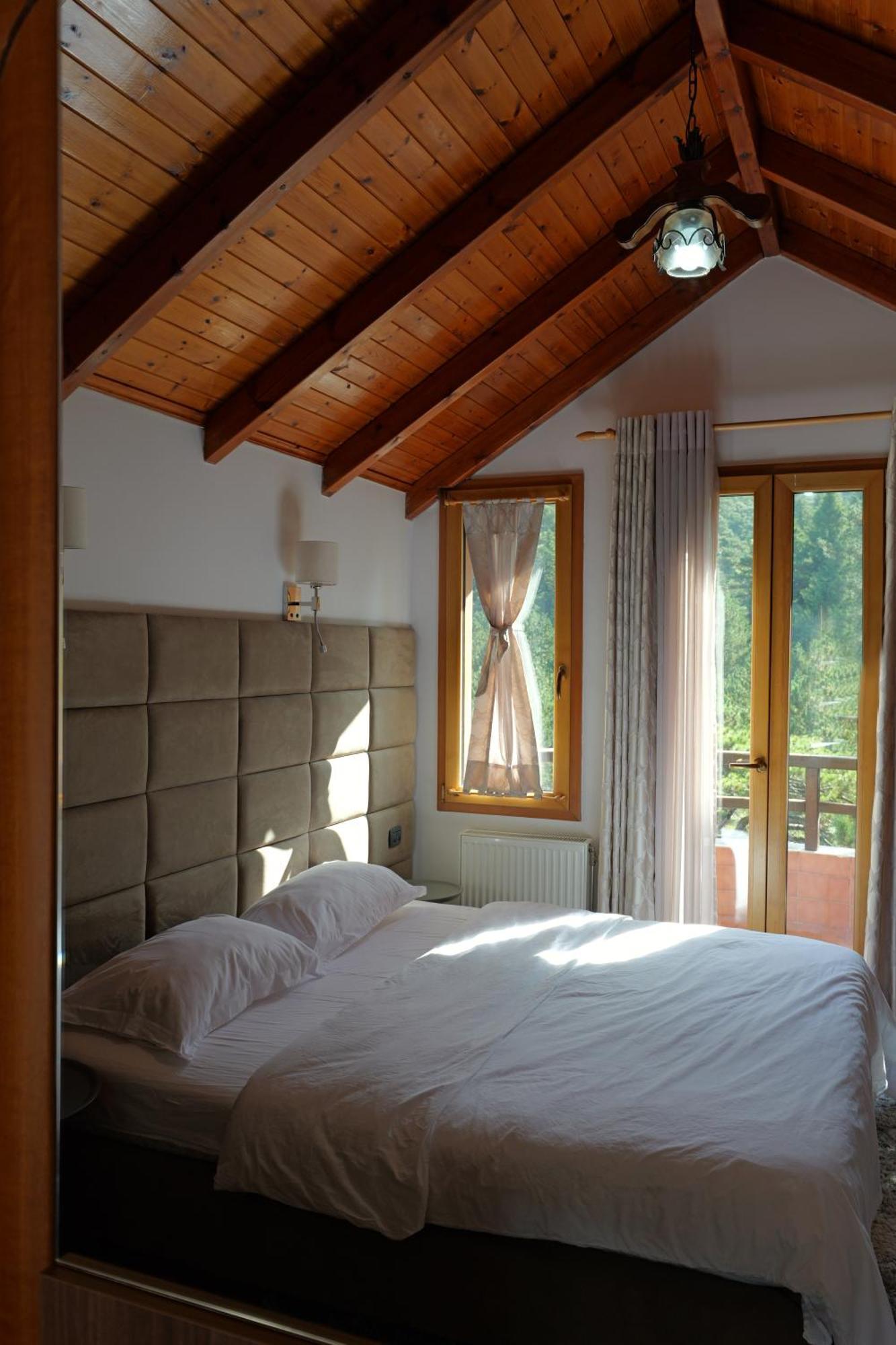 Hotel Sofo Dukat Екстер'єр фото