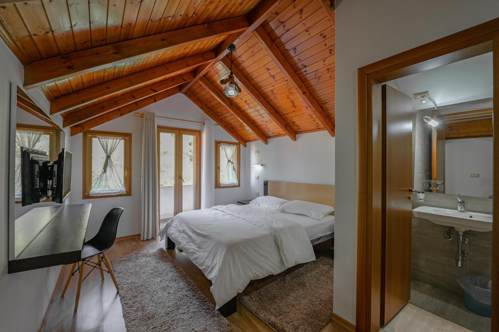 Hotel Sofo Dukat Екстер'єр фото