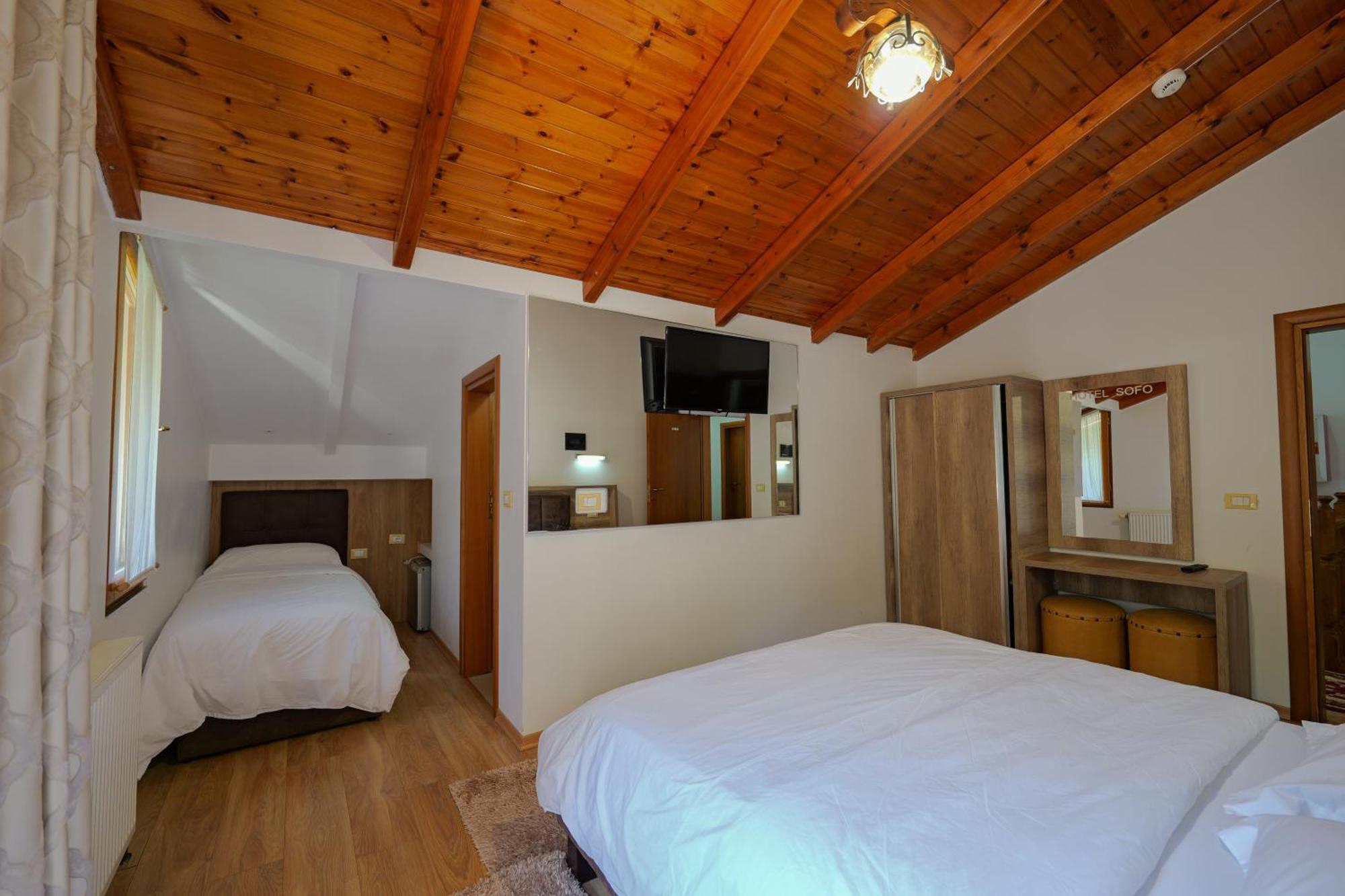 Hotel Sofo Dukat Екстер'єр фото